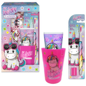 Cofanetto bimbi NATURAVERDE KIDS BE A UNICORN dentifricio gusto fragola + bicchiere + spazzolino + pochette con paillettes