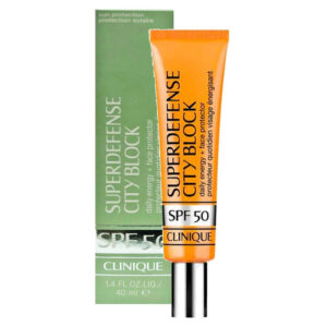 CLINIQUE SUPERDEFENSE CITY BLOCK Fluido protettivo energizzante viso SPF 50 40ml