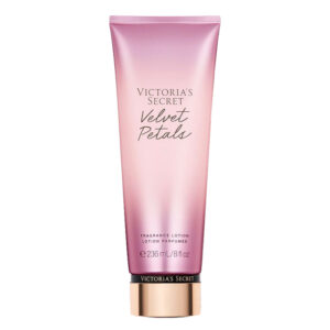 VICTORIA’S SECRET VELVET PETALS Fragrance body lotion 236ml